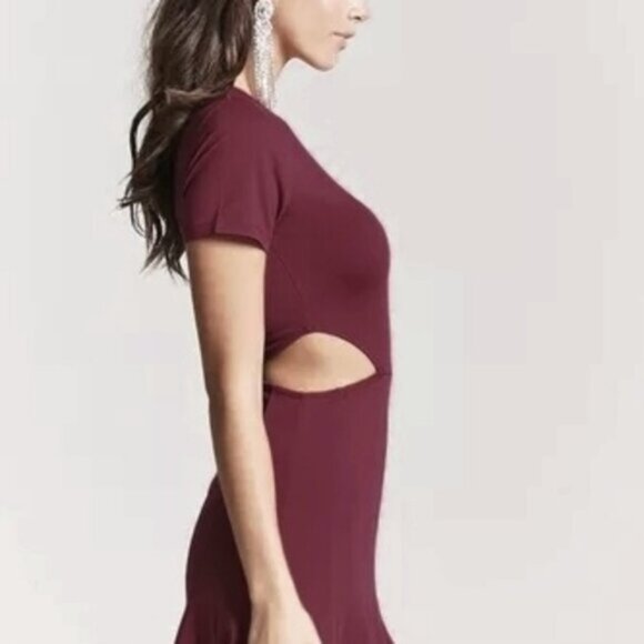 Plum Fit and Flare Mini Tennis Cutout Dress- M - Picture 3 of 10